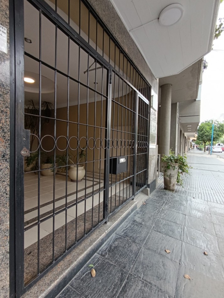 Dpto Balcarce 573