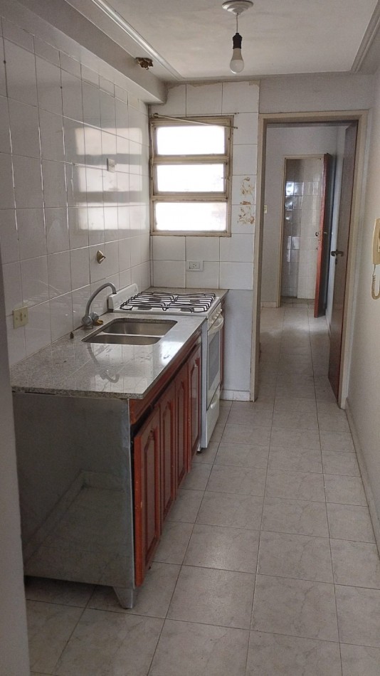 Dpto Balcarce 573